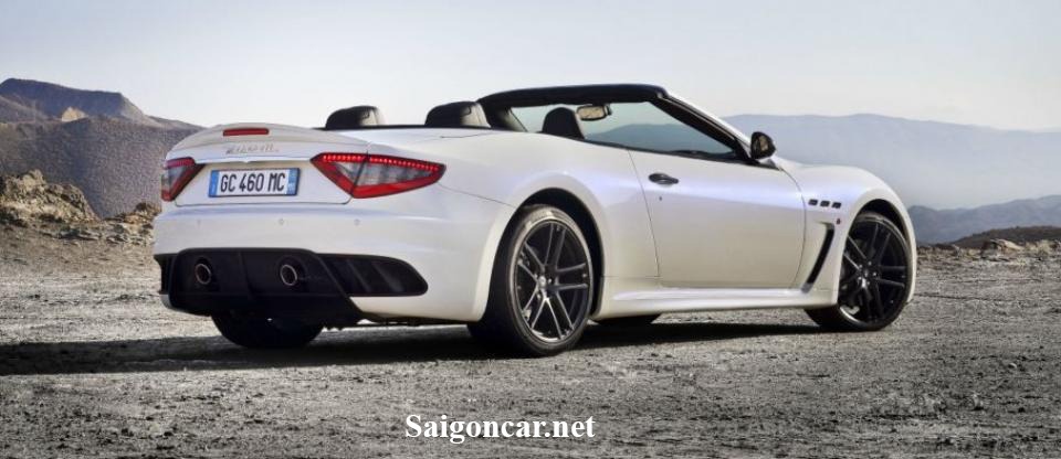 Xe Maserati Grancabrio Siêu xe mui tran sang trong