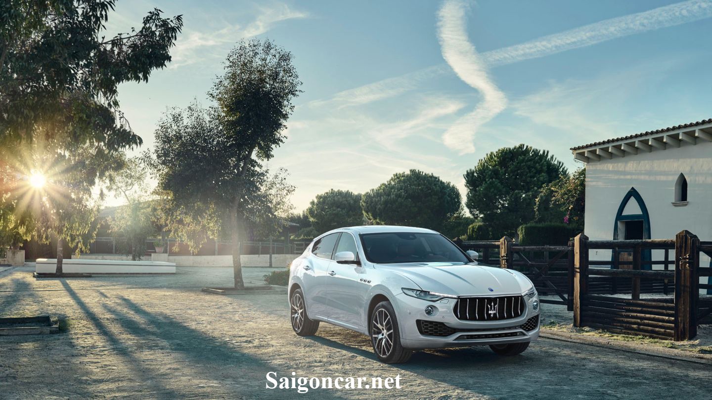 Maserati Levante cá tính và không kém phần lịch lãm