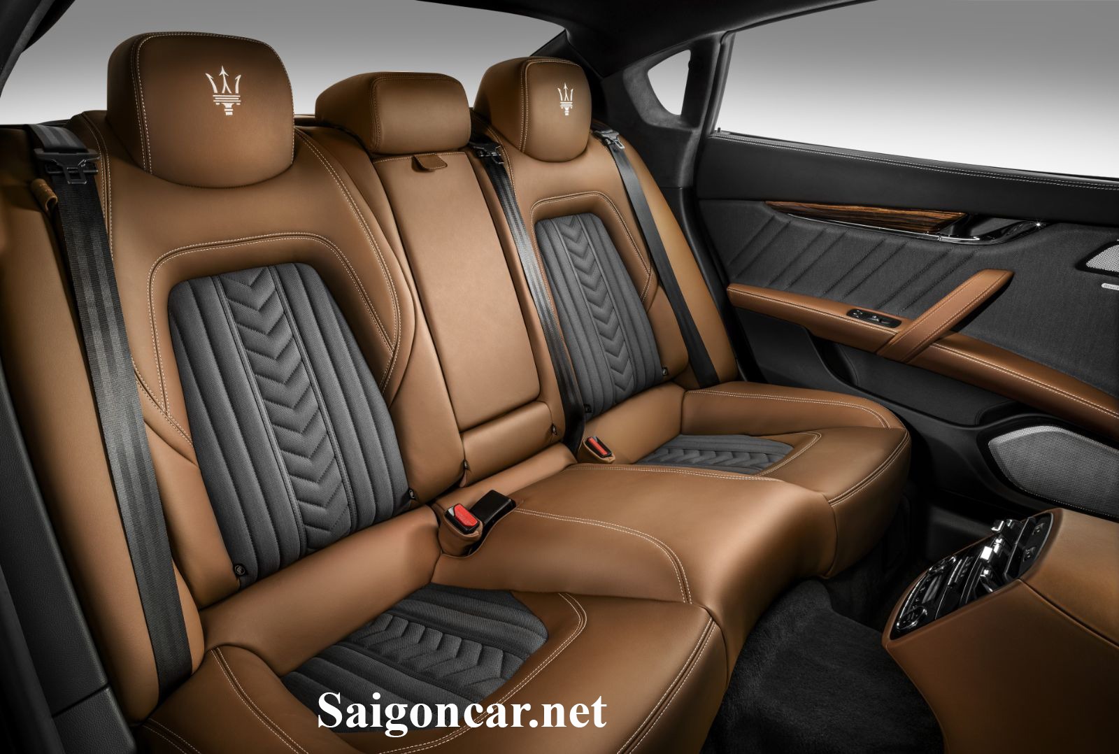 Maserati Quattroporte Nội thất sang trọng lịch lãm của thương hiệu xe sang đến từ Ý