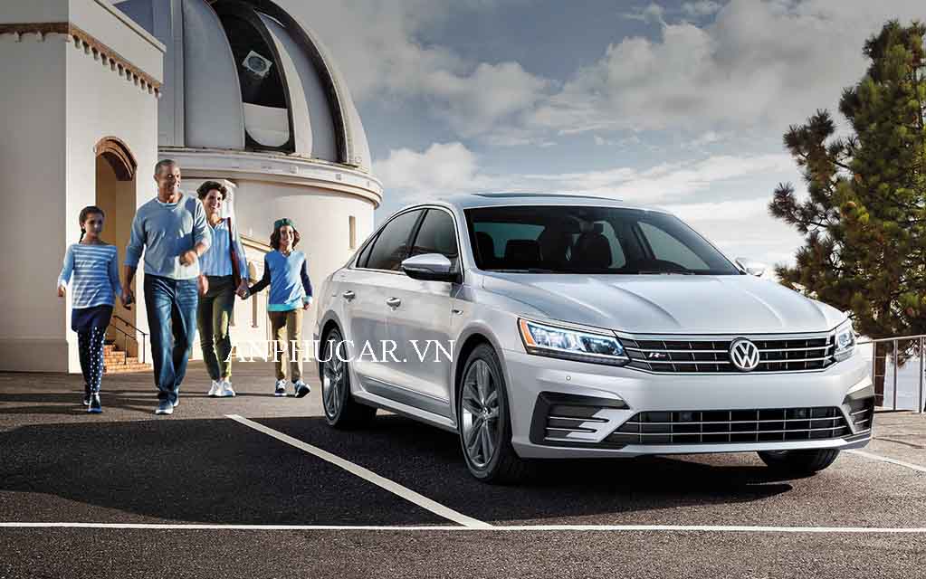 Giá lăn bánh Volkswagen Passat thế hệ 2020